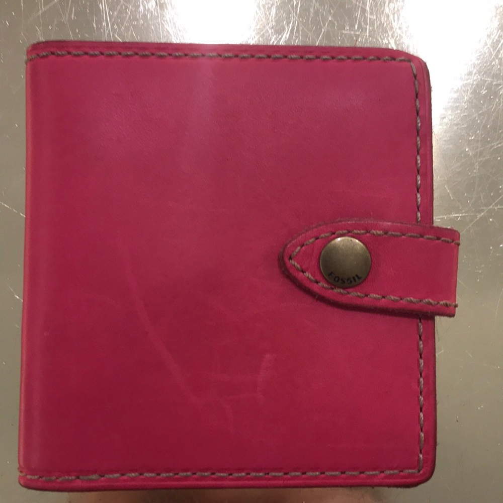 Fossil wallet